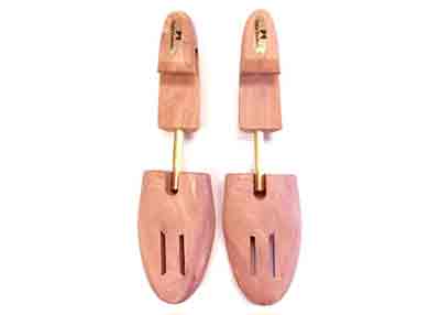 Do I Need Shoe Trees For Boots?